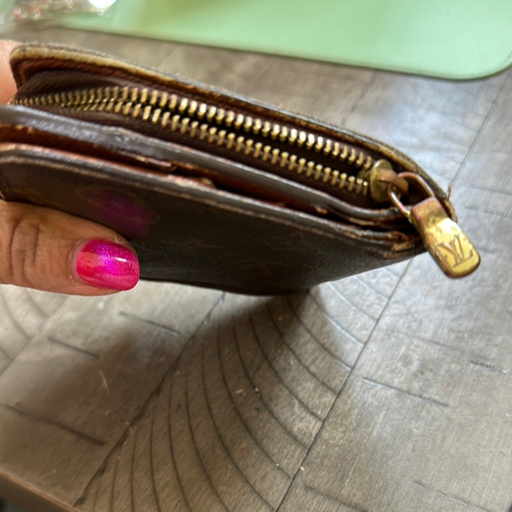 Louis Vuitton Monogram Compact Brown Zip & Snap Wallet - Picture 6 of 13
